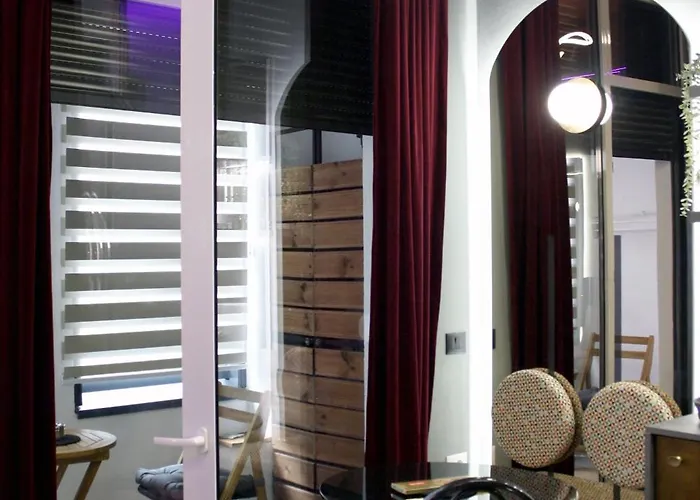 Boheme Luxe * ティラナ